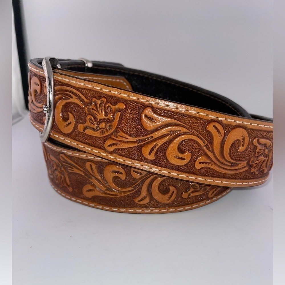 NWOT Double J Saddlery Cognac Leather Tooled Belt 44 MSRP $335​​​​​​​​​​​​​ - Picture 9 of 10
